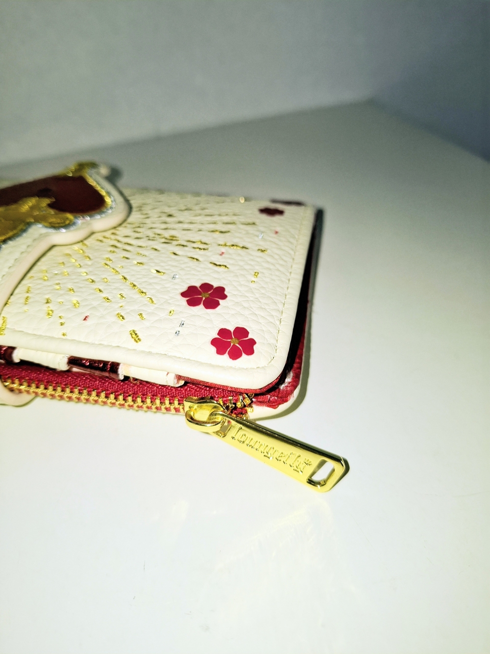 Loungefly Disney Snow White  Wallet with Red Accent and Gold Details - Picture 9 of 10